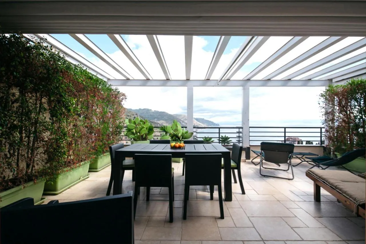 Taormina Romantic Apartment By Taormina Holidays